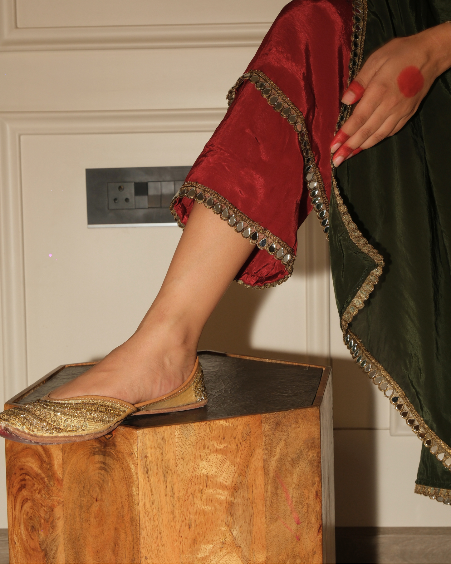Husn Set - Deep Red and Green Suit
