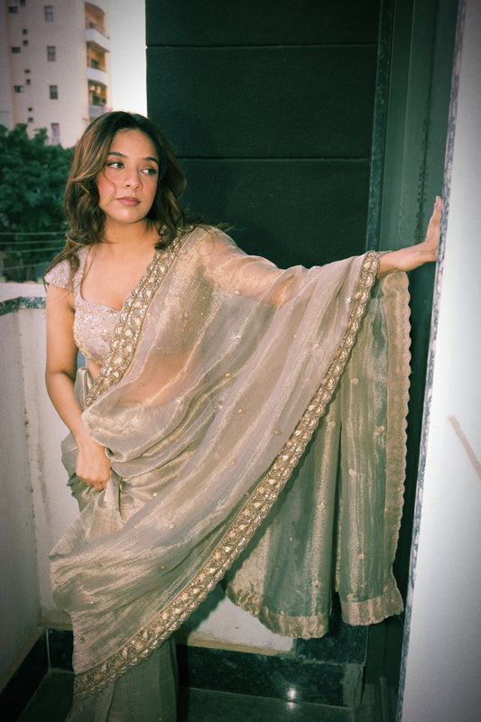 Zeenat Saree (with unstitched blouse)